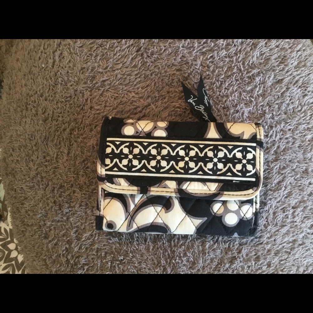 Vera Bradley small wallet